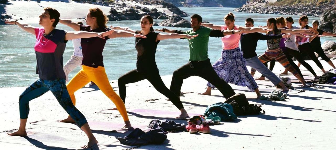 H7 Stay On The Ganges, Yoga & Spa Resort, Rishīkesh Esterno foto
